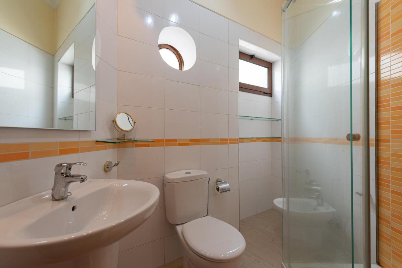 Homeforguest New Duplex With Rooftop Next To Arucas Cathedral Екстер'єр фото