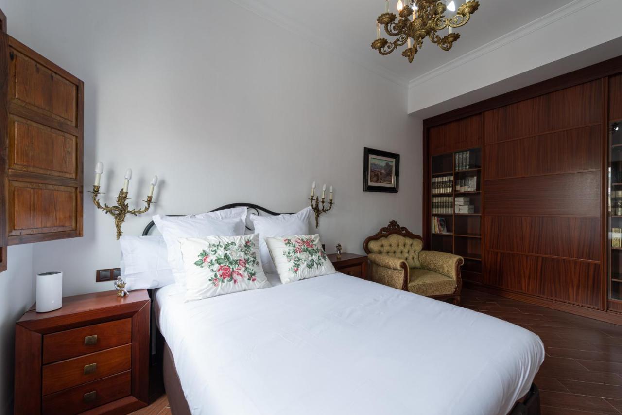 Homeforguest New Duplex With Rooftop Next To Arucas Cathedral Екстер'єр фото