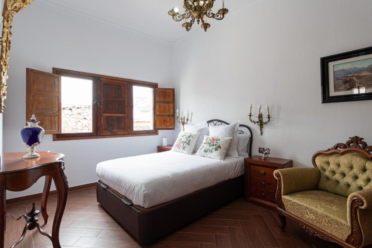 Homeforguest New Duplex With Rooftop Next To Arucas Cathedral Екстер'єр фото