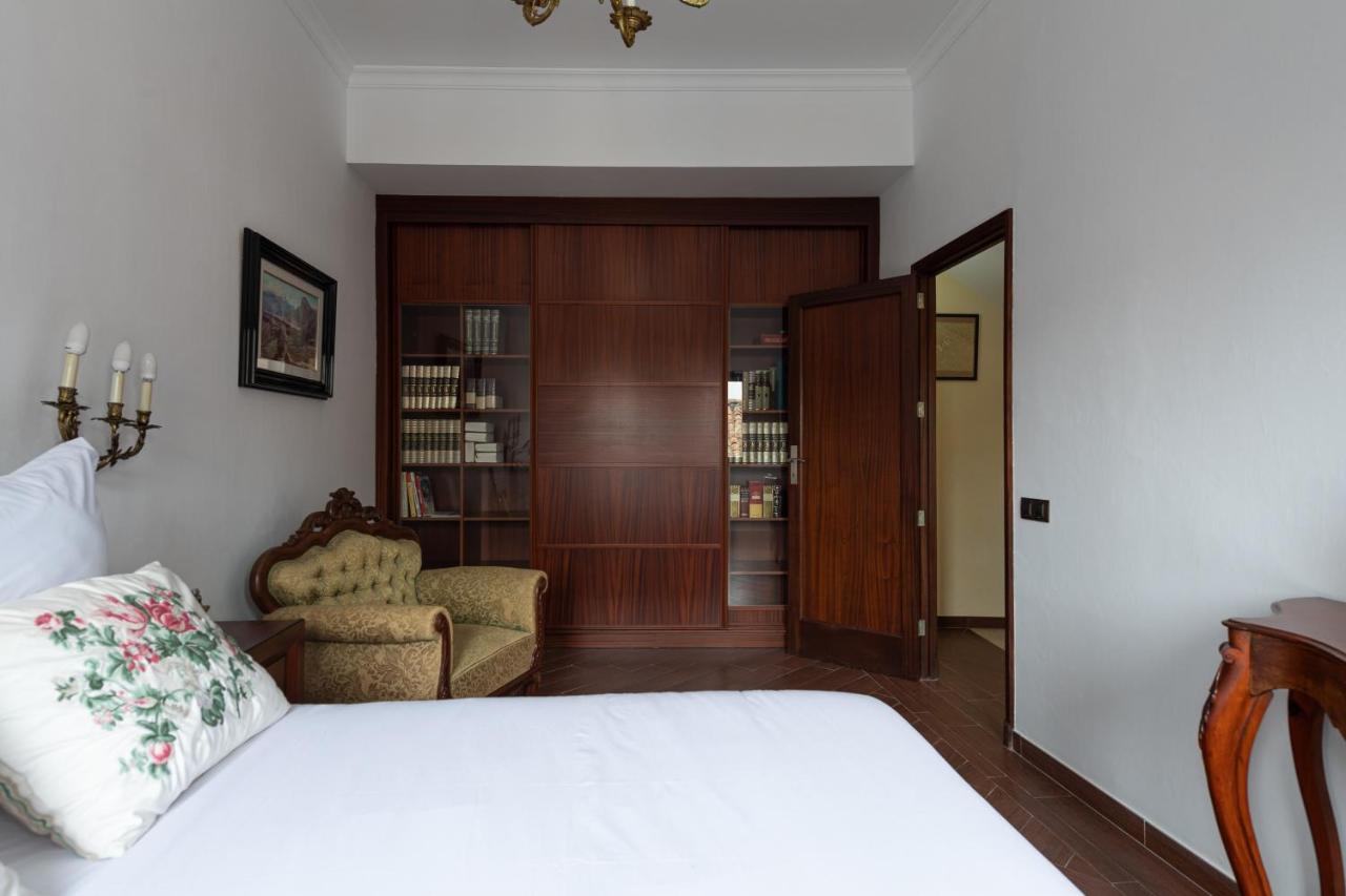 Homeforguest New Duplex With Rooftop Next To Arucas Cathedral Екстер'єр фото